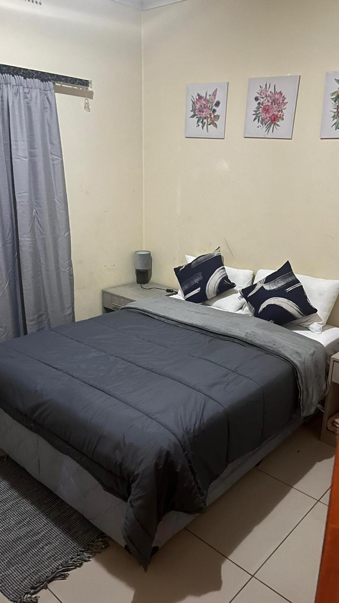 מאנזיני Zakhele Guest House מראה חיצוני תמונה